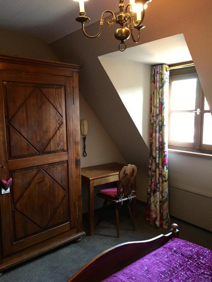 Hotel Berceau Du Vigneron Turckheim Bagian luar foto