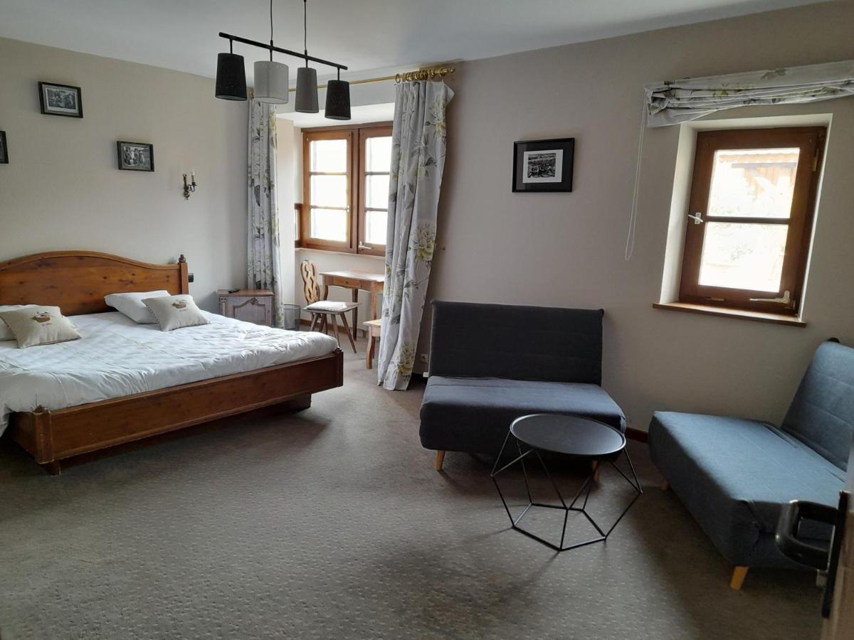 Hotel Berceau Du Vigneron Turckheim Ruang foto