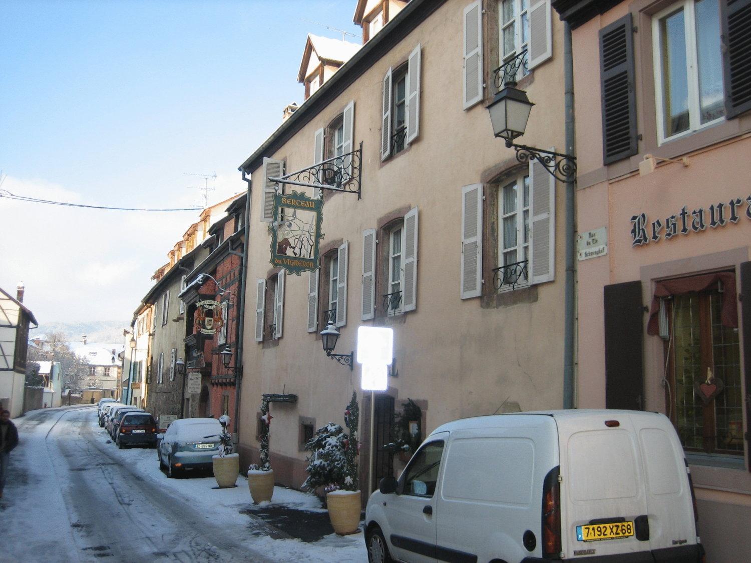 Hotel Berceau Du Vigneron Turckheim Bagian luar foto