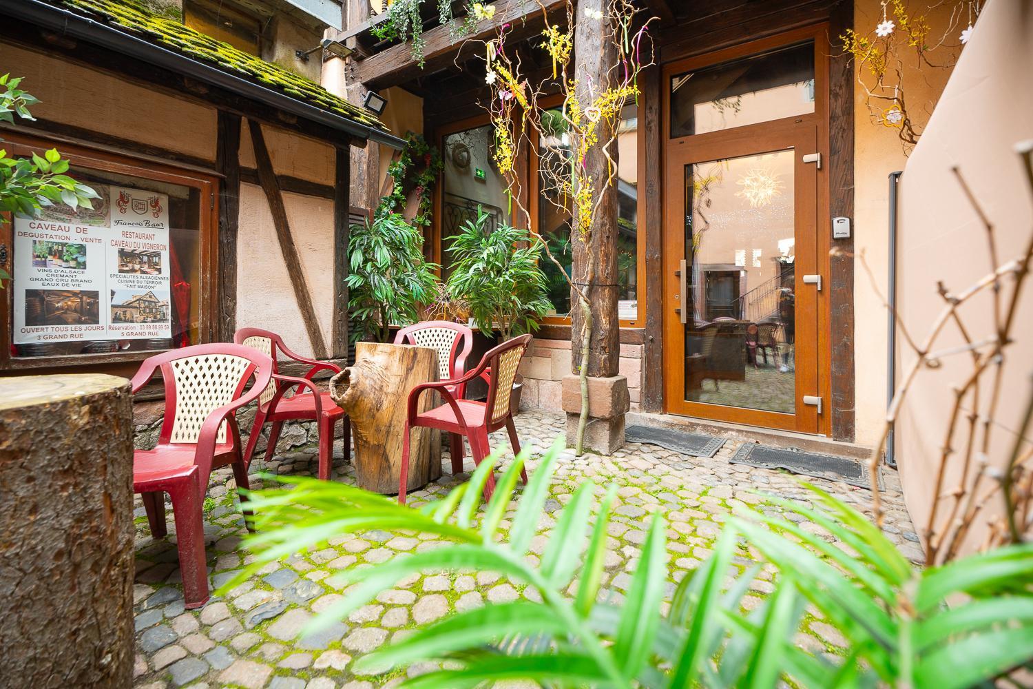 Hotel Berceau Du Vigneron Turckheim Bagian luar foto